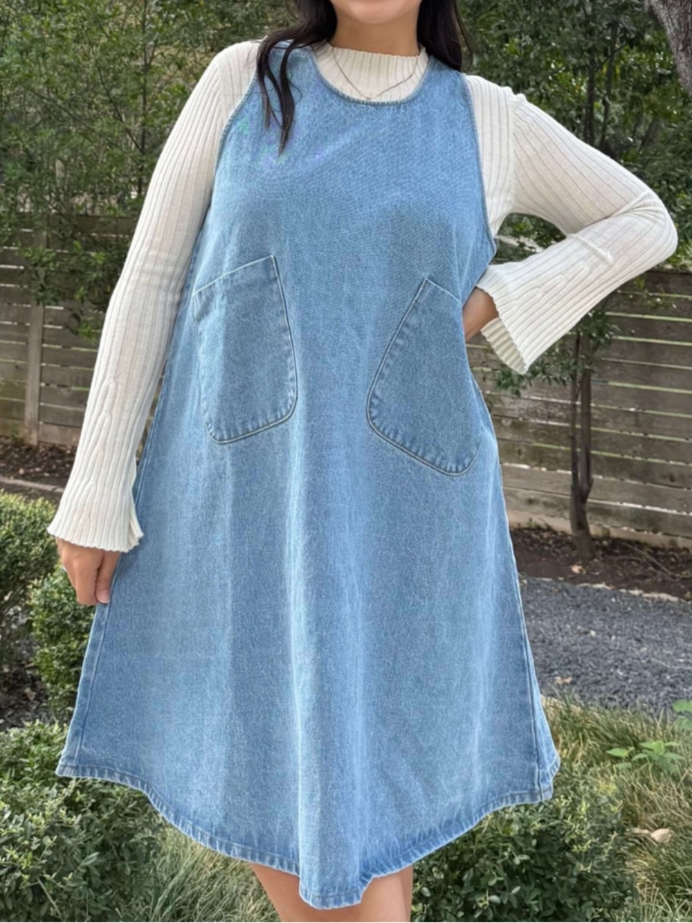 ✨Brand New - Denim Jumper Dress - Light Wash - size 4XL✨